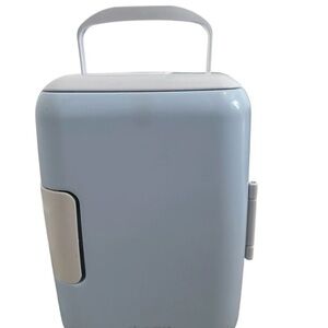 Olivia Rose Mini Vanity Beauty Baby Blue Fridge Hot/cold